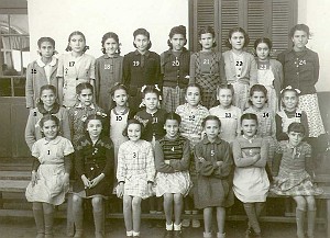 ECOLE VICTOR HUGO FILLES 1948 XXX N01